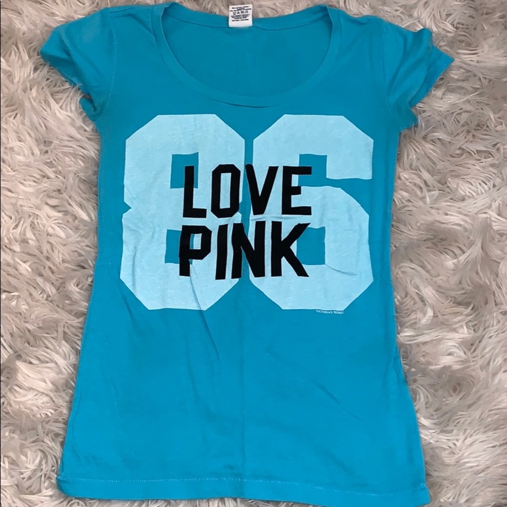💙🖤VICTORIAS SECRET/PINK T-SHIRT